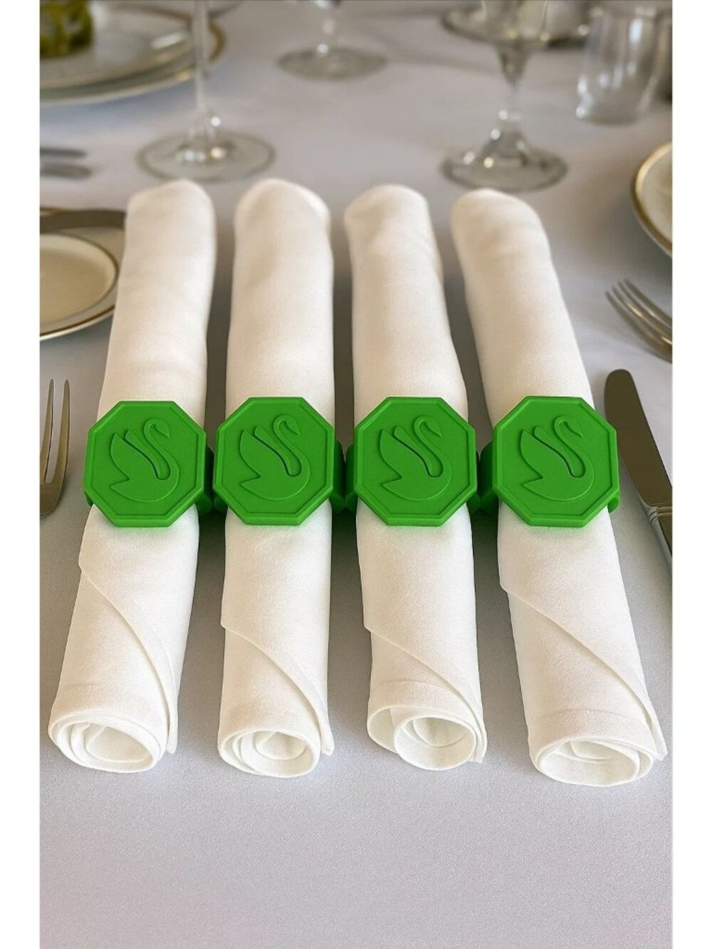 Swarovski 2025 Logo Green Ceramic Napkin Rings Set of 4 New in Box